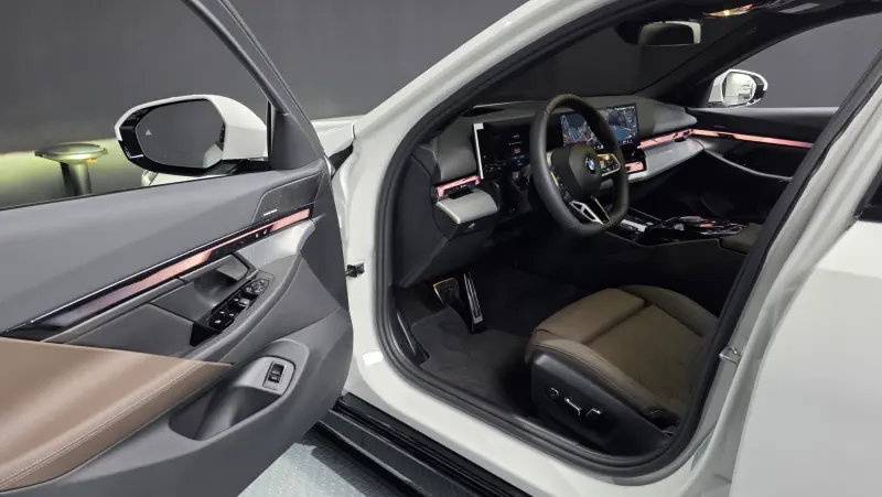 BMW 5-Series