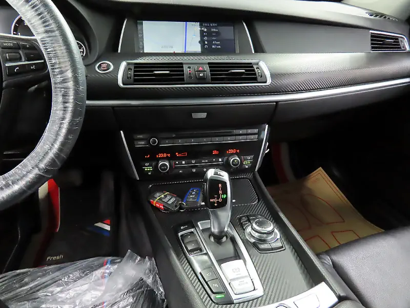 BMW 5-Series Gran Turismo