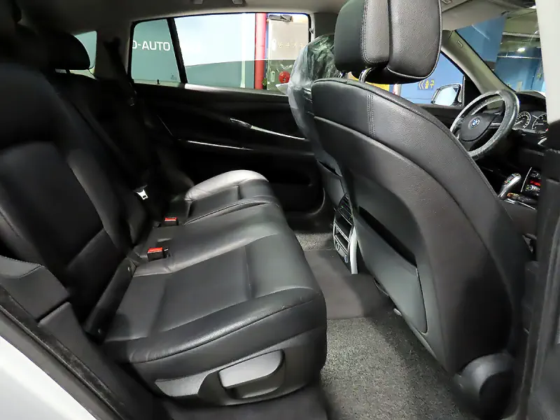 BMW 5-Series Gran Turismo