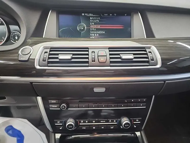 BMW 5-Series Gran Turismo