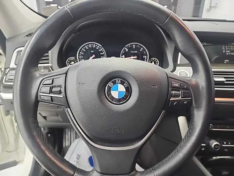 BMW 5-Series Gran Turismo