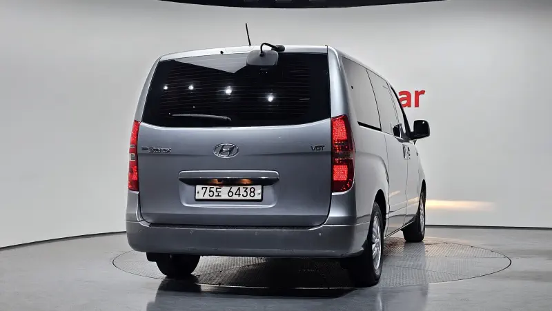 Hyundai Grand Starex
