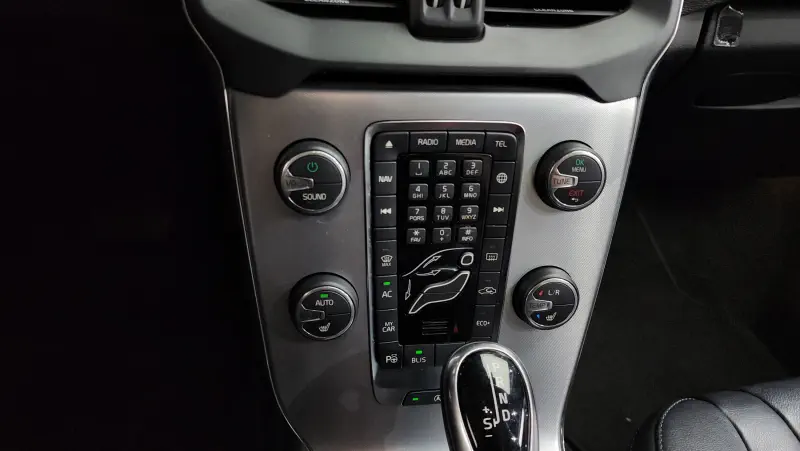 Volvo V40
