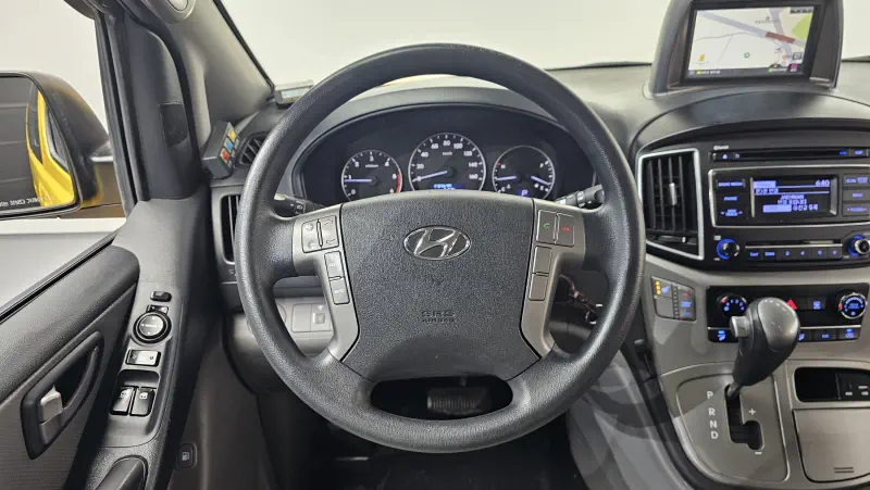 Hyundai Grand Starex