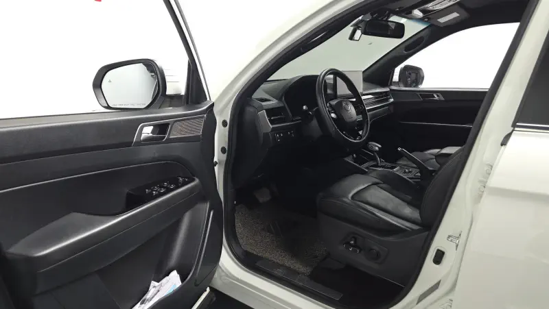 SsangYong Rexton Sports
