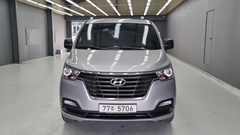 Hyundai Grand Starex