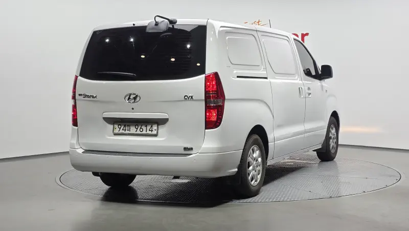 Hyundai Grand Starex