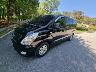 Hyundai Grand Starex