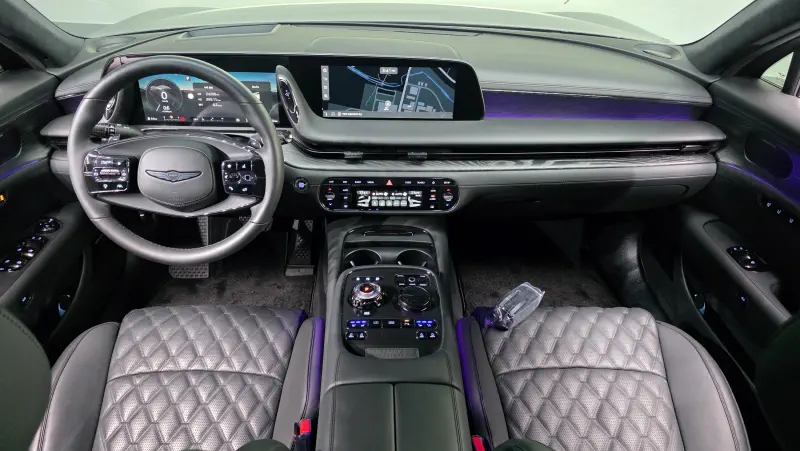 Genesis G90