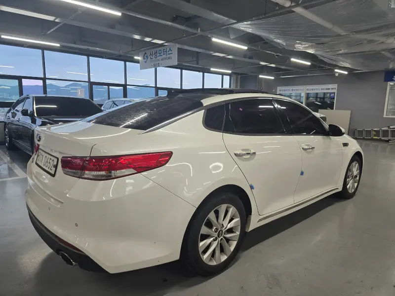 Kia K5