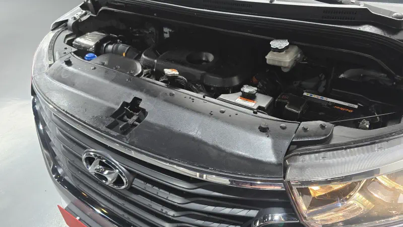 Hyundai Grand Starex