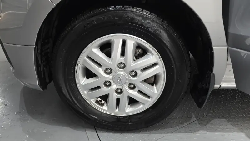 Hyundai Grand Starex