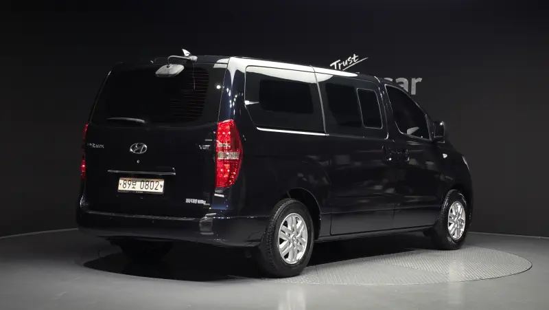 Hyundai Grand Starex