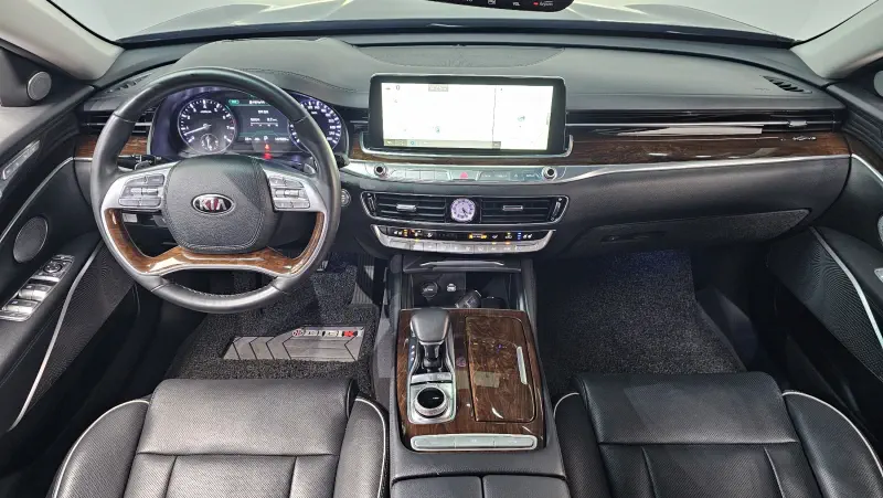 Kia K9