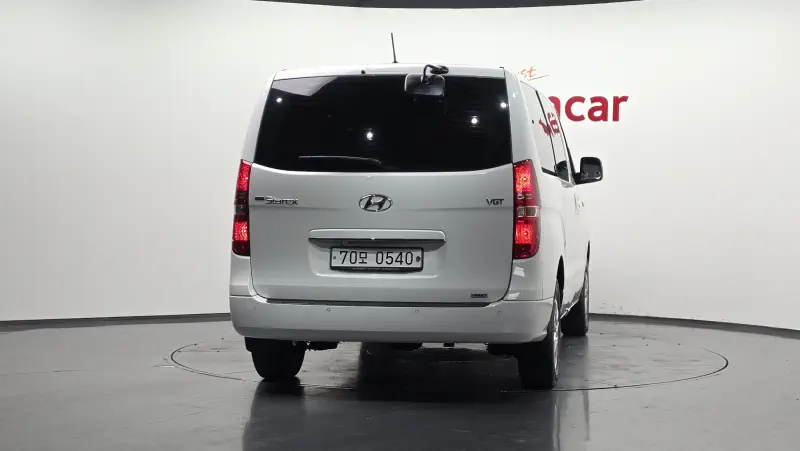 Hyundai Grand Starex