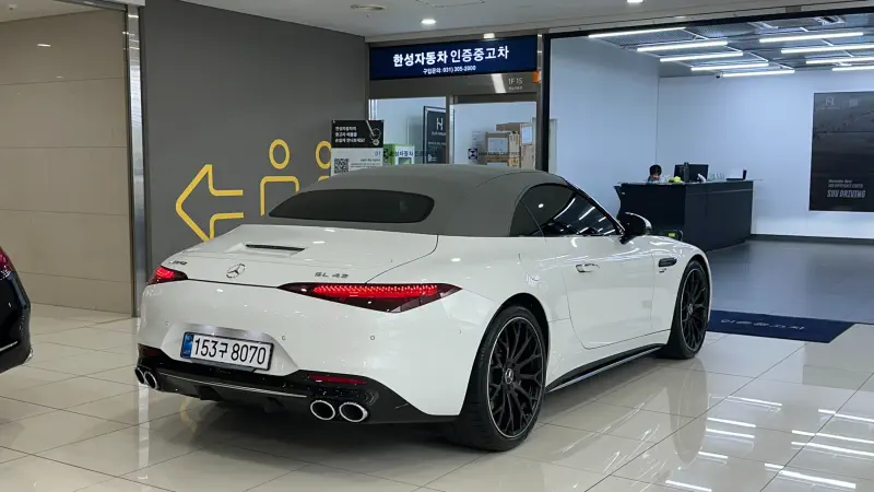 Mercedes-Benz SL-Class