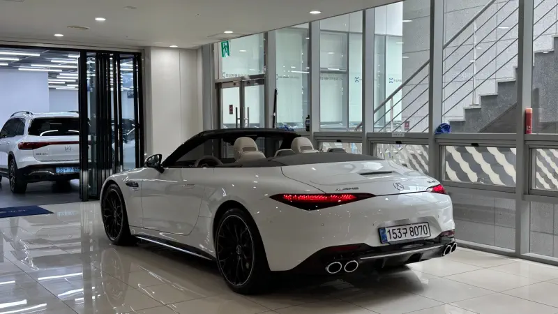 Mercedes-Benz SL-Class