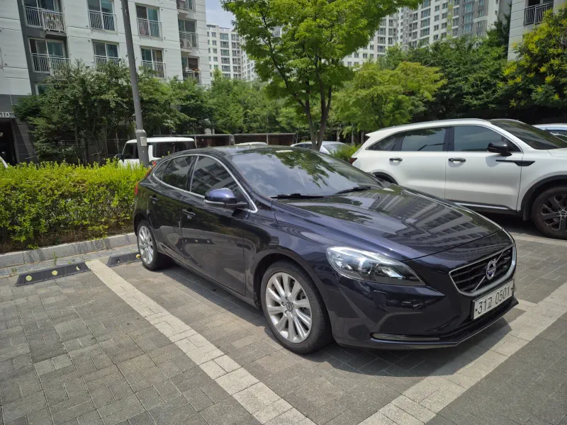 Volvo V40