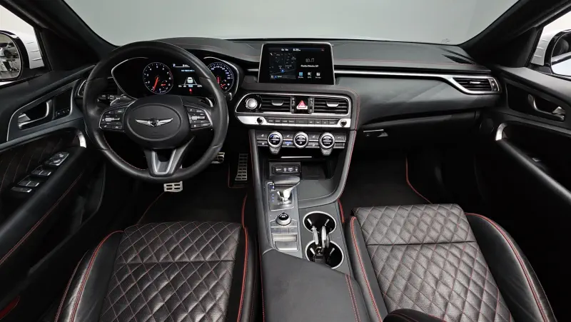 Genesis G70