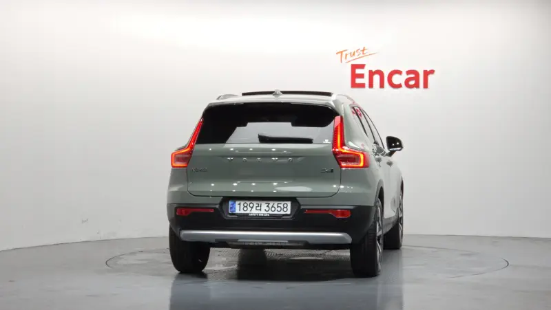 Volvo XC40