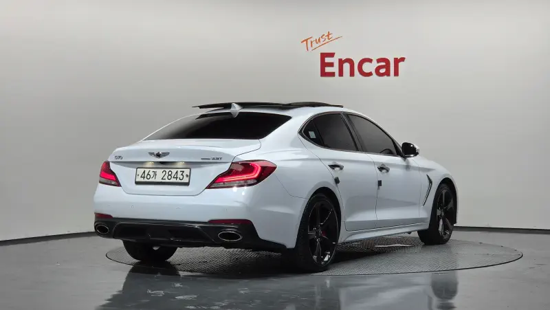 Genesis G70