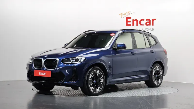 BMW iX3