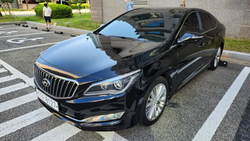 Hyundai Aslan