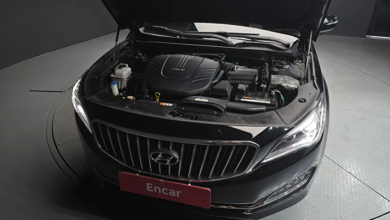 Hyundai Aslan