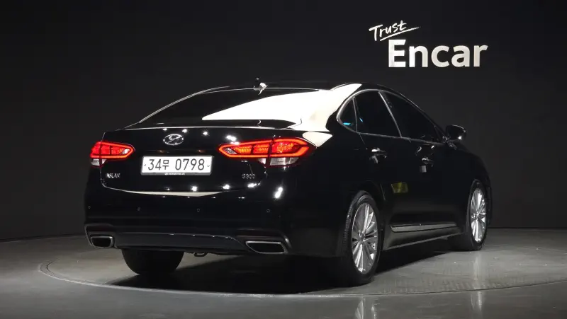 Hyundai Aslan