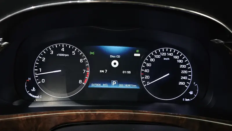 Hyundai Equus