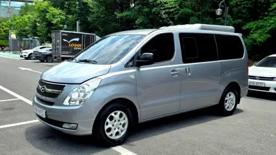 Hyundai Grand Starex