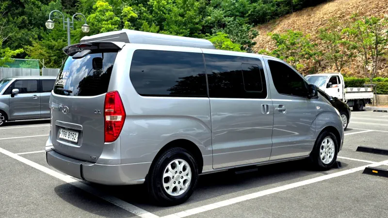 Hyundai Grand Starex