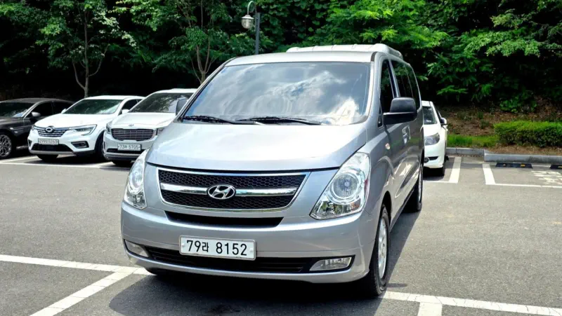 Hyundai Grand Starex