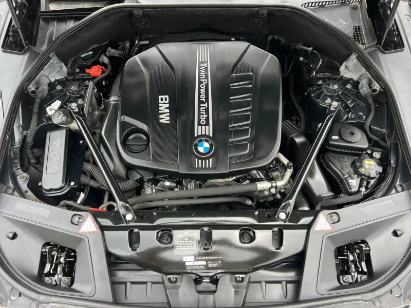 BMW 5-Series Gran Turismo