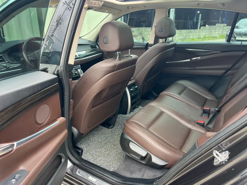 BMW 5-Series Gran Turismo