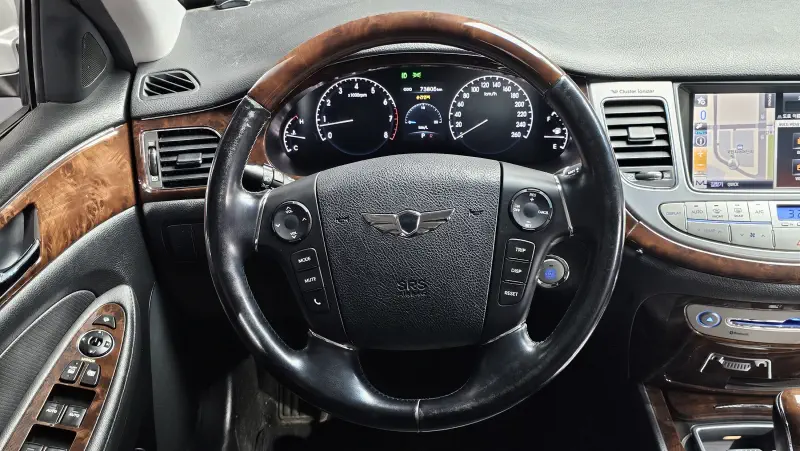 Hyundai Genesis