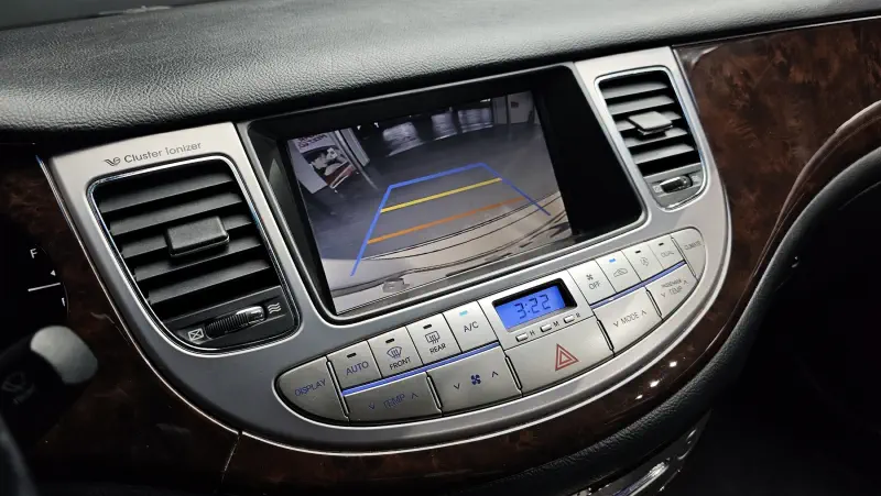 Hyundai Genesis