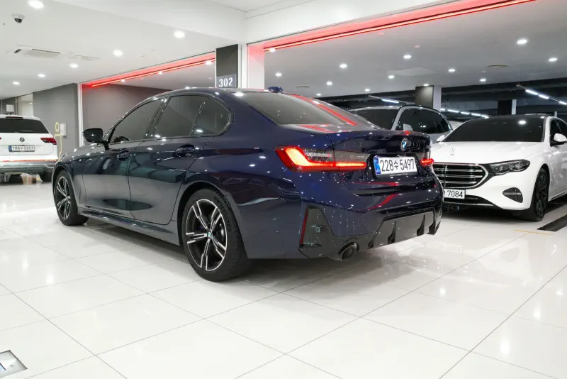 BMW 3-Series