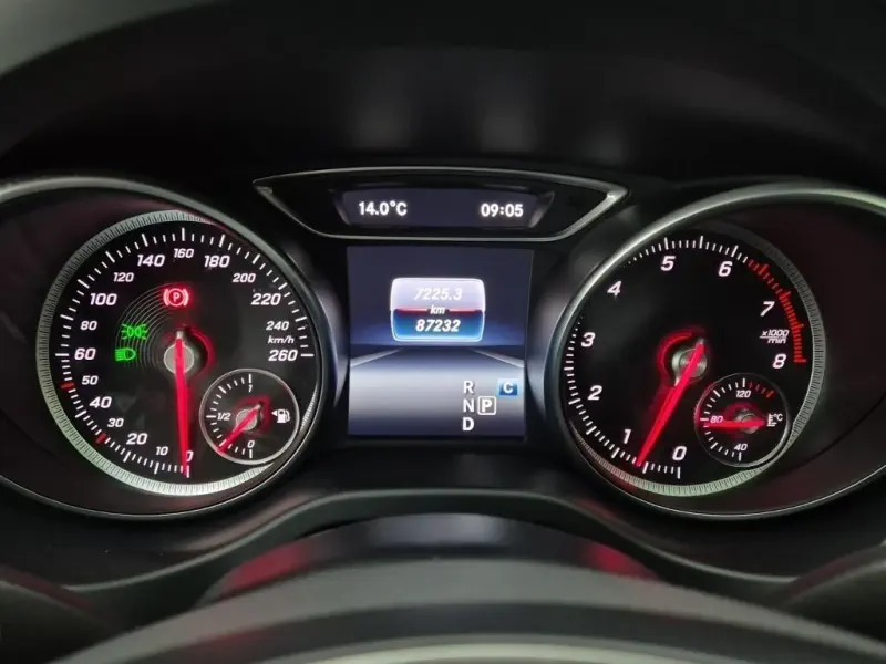 Mercedes-Benz GLA-Class