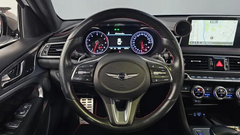 Genesis G70