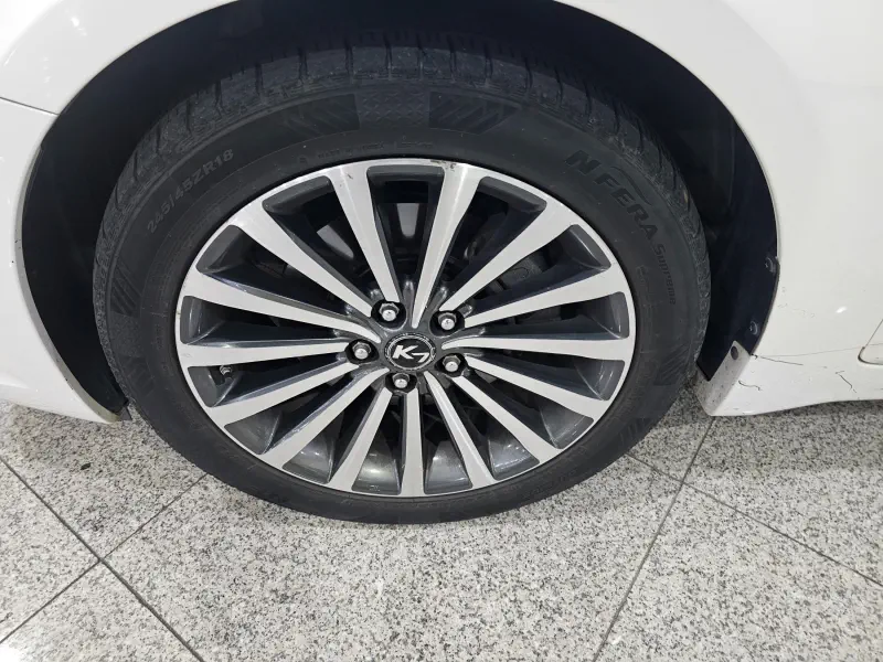Kia K7