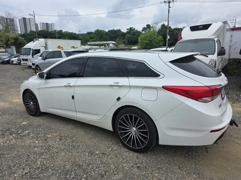 Hyundai I40