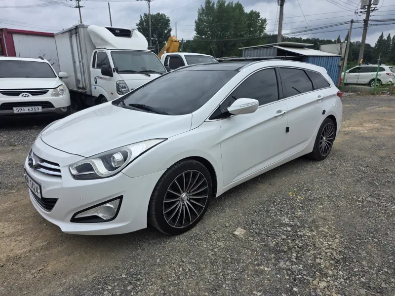 Hyundai I40