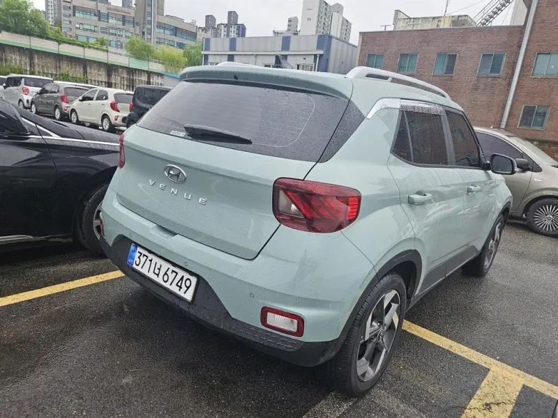Hyundai Venue