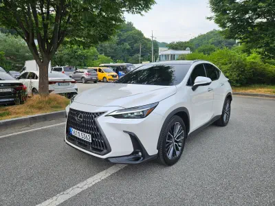 Lexus NX350h