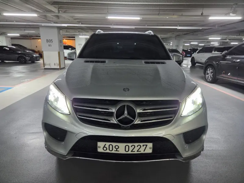 Mercedes-Benz GLE-Class