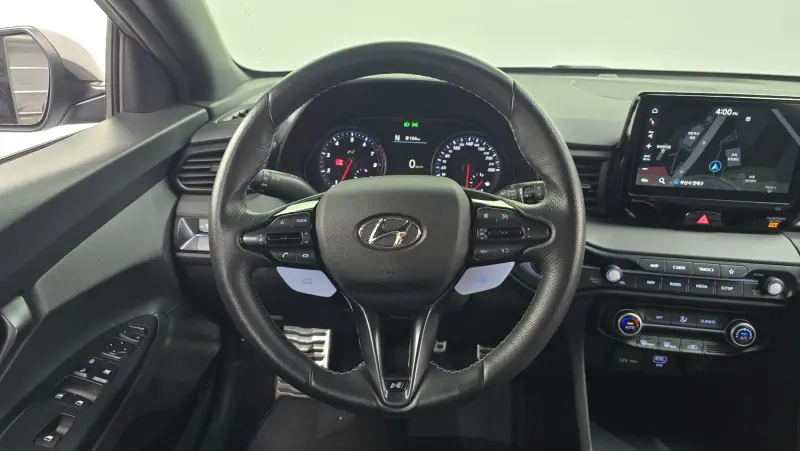 Hyundai Veloster