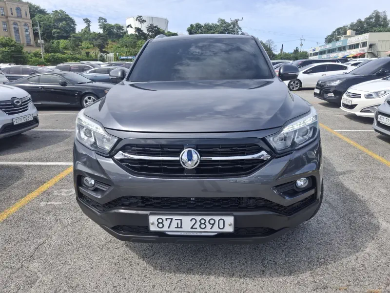 SsangYong Rexton Sports