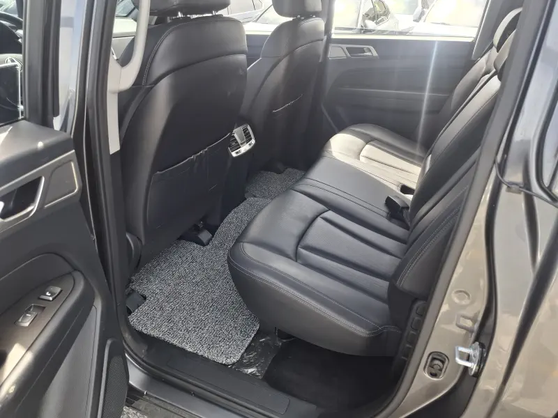 SsangYong Rexton Sports
