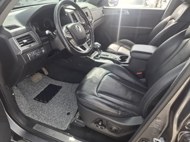 SsangYong Rexton Sports